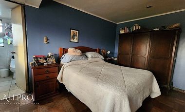 HERMOSA CASA ESQUINA CON PISCINA EN VILLA TRIANA, RANCAGUA