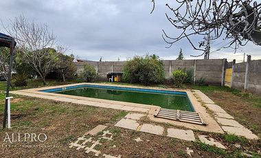 HERMOSA CASA ESQUINA CON PISCINA EN VILLA TRIANA, RANCAGUA