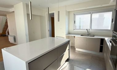 Departamento en alquiler c/ cochera en Centro