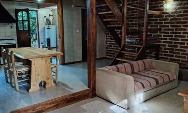 FINA PATAGONIA. Casa en alquiler c/ cochera en San Martin de los Andes