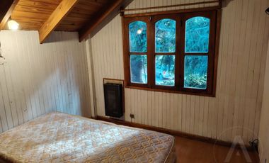 FINA PATAGONIA. Casa en alquiler c/ cochera en San Martin de los Andes