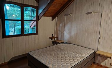 FINA PATAGONIA. Casa en alquiler c/ cochera en San Martin de los Andes