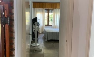Casa en venta c/ cochera en Mar Chiquita