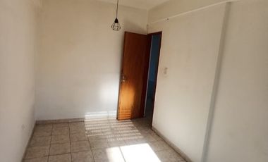 Departamento en alquiler en Isidro Casanova