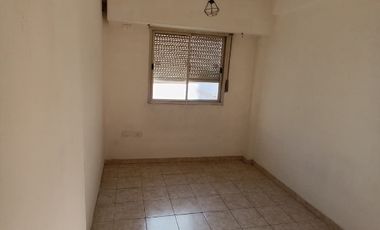 Departamento en alquiler en Isidro Casanova