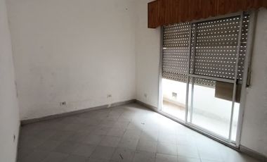 Duplex en alquiler en Isidro Casanova
