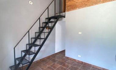 Duplex en alquiler en Isidro Casanova