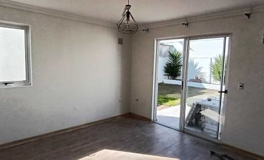 Casa en arriendo  en LA CRUZ