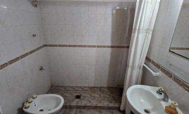 Venta Casa con Pileta Villa Elvira