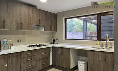 Casa en Arriendo en Condominio Las Pataguas