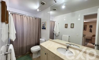 Casa en Venta en camino del refugio cHAMISERO