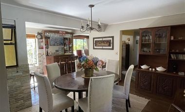 Casa en Venta en lomas de rauquen