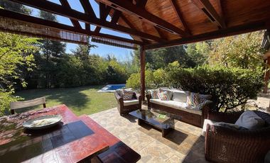 Casa en Venta en lomas de rauquen