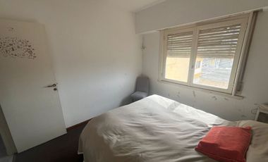 ALQUILER DEPTO. 4 AMBIENTES CON COCHERA-MIRAMAR