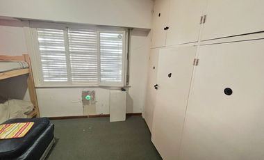 ALQUILER DEPTO. 4 AMBIENTES CON COCHERA-MIRAMAR