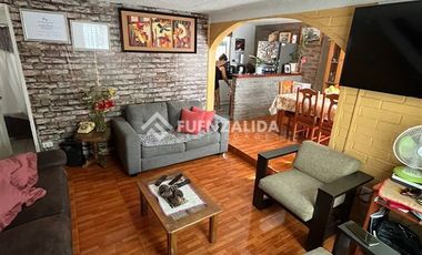 Casa en Venta en Las uvas y el viento/pasaje Sotaqui
