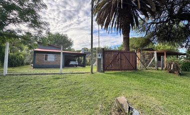 VENTA CASA QUINTA EN EL RIO CON PILETA.-