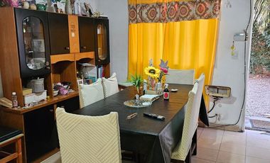 VENTA DE CASA DUPLEX  EN MONTE GRANDE
