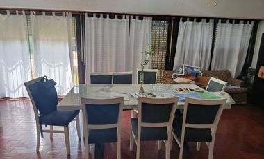 CASA VENTA 5 AMBIENTES LUIS GUILLON APTA CREDITO