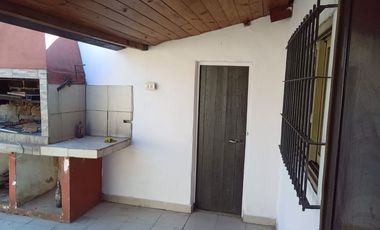 VENTA CASA MULTIFAMILIAR, LOS POLVORINES