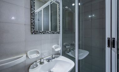 VENTA - CASA 3 AMB C/ QUINCHO Y PILETA - C. MADERO