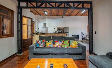 VENTA - CASA 3 AMB C/ QUINCHO Y PILETA - C. MADERO