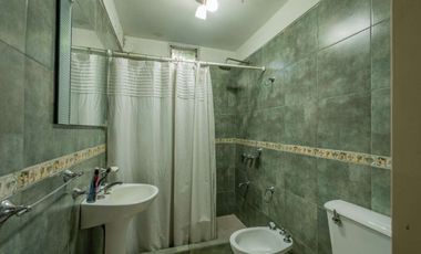 Casa 2 Dorm c/ Parque y Parrilla – Guernica