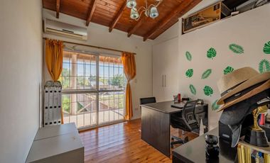 Casa 2 Dorm c/ Parque y Parrilla – Guernica