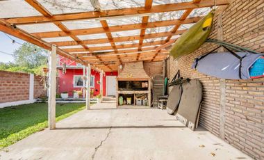 Casa 2 Dorm c/ Parque y Parrilla – Guernica