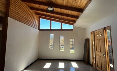SE VENDE SITIO CON ROL PROPIO Y CASA SECTOR BAZAES ORIENTE