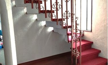 SE VENDE CASA EN VIÑA DEL MAR MIRAFLORES ALTO