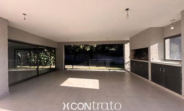 Casa 3 dormitorios con galería y cochera doble – Villa Warcalde  - Zona de clubes