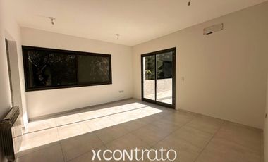 Casa 3 dormitorios con galería y cochera doble – Villa Warcalde  - Zona de clubes