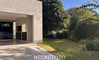Casa 3 dormitorios con galería y cochera doble – Villa Warcalde  - Zona de clubes