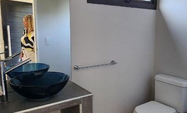 Casa 3 dormitorios con galería y cochera doble – Villa Warcalde  - Zona de clubes