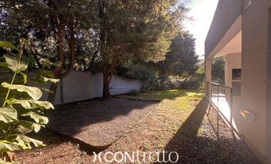 Casa 3 dormitorios con galería y cochera doble – Villa Warcalde  - Zona de clubes