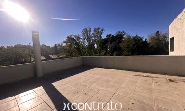 Casa 3 dormitorios con galería y cochera doble – Villa Warcalde  - Zona de clubes