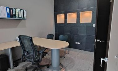 Edificio en Venta Cerca de Plaza Dorada