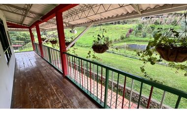 VENTA DE FINCA EN FILANDIA, QUINDO, COLOMBIA