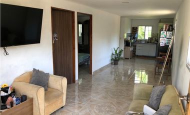 Venta de 1 Casa y 2 Apartamentos de Playa en Coronado