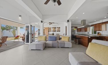 Casa Frente al Mar en Malibú Panamá