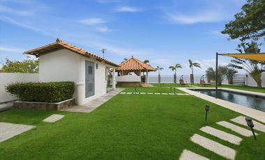 Casa Frente al Mar en Malibú Panamá