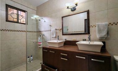 Casa en Venta en Ancón | Amplios espacios 348 m2 CT