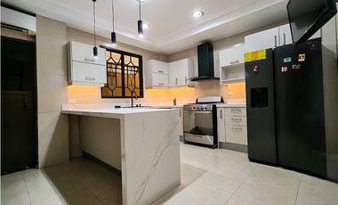 Casa en Venta en Ancón | Amplios espacios 348 m2 CT
