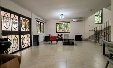Casa en Venta en Ancón | Amplios espacios 348 m2 CT