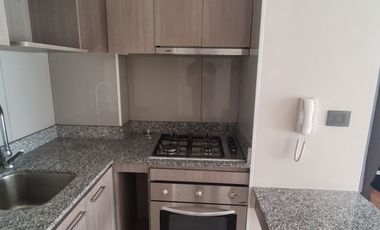INCUYE GASTOS COMUNES. 2 DORMITORIOS 2 BAÑOS + EST Y BOD