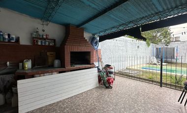 VENTA CASA 239.80M2 2 HAB - B° ALTO COMEDERO