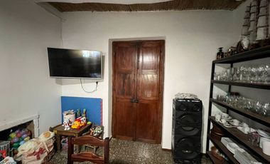 CASA ANTIGUA RECICLADA CALLE 6 Y SAN MIGUEL.POCITO