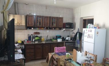 Venta casa de 3 dormitorios. Capital.APTA CREDITO
