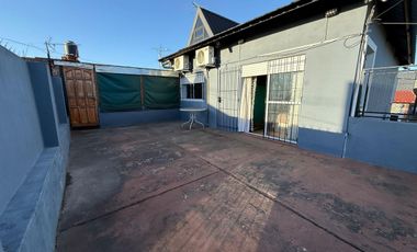 VENTA AMPLIA CASA 4 AMB. TERRAZA PARRILLA COCHERAS